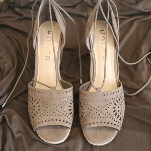 UNISA Espadrilles NWOT